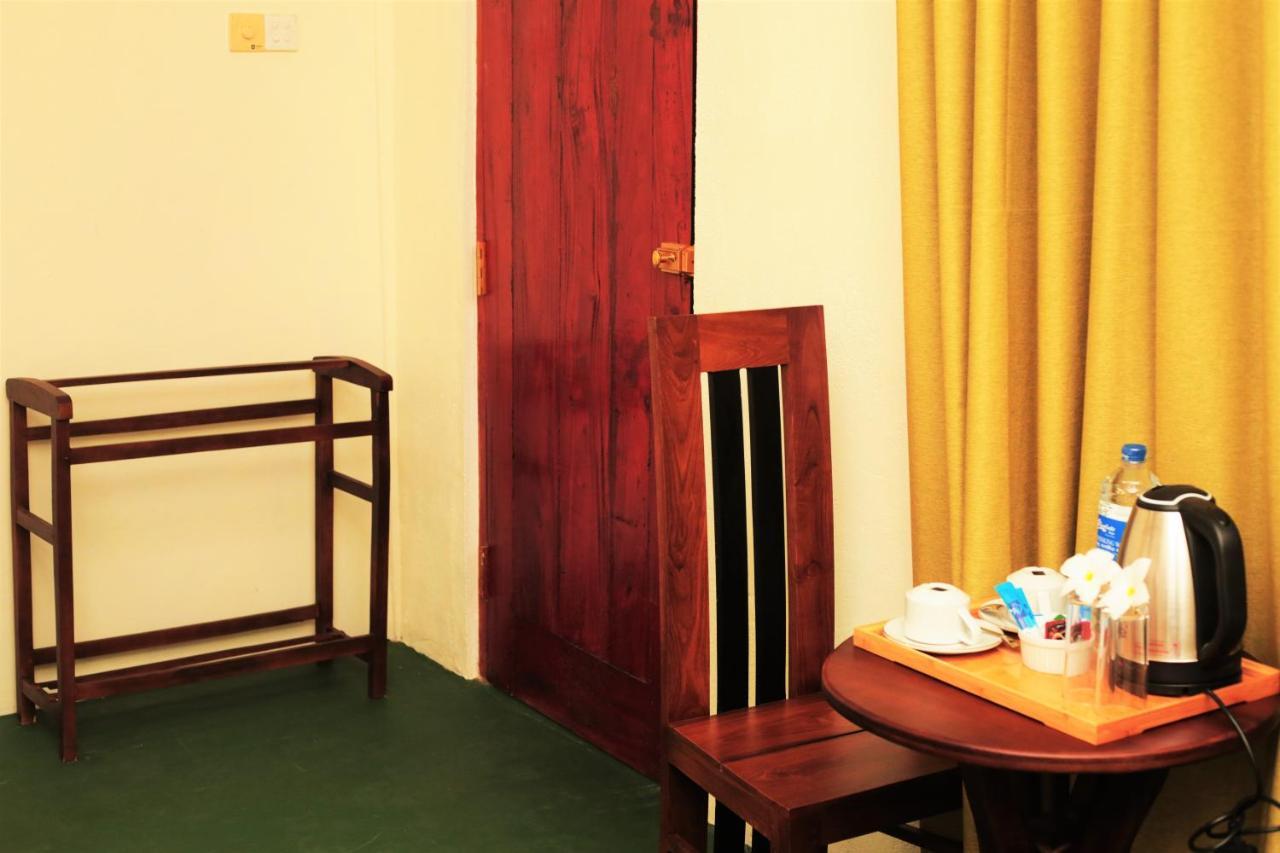 Odani Villa Weligama Exteriör bild