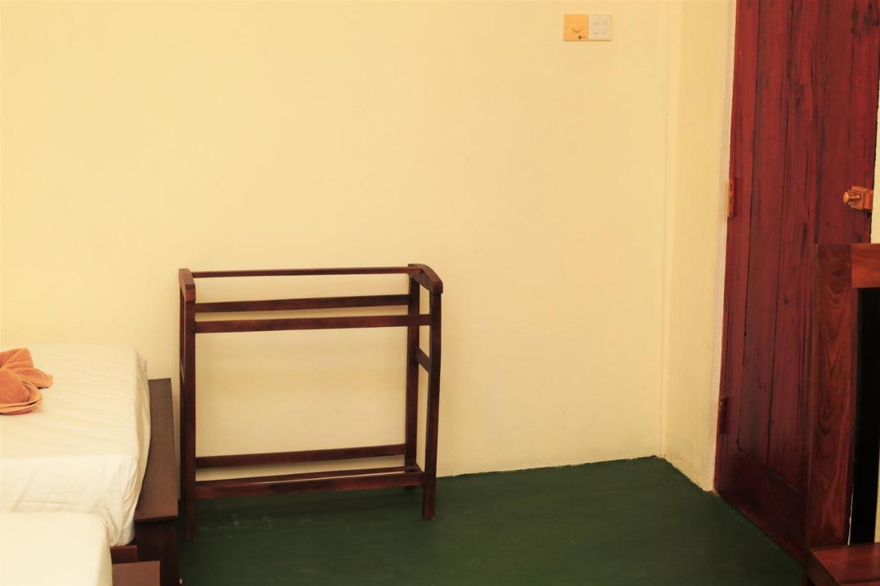 Odani Villa Weligama Exteriör bild
